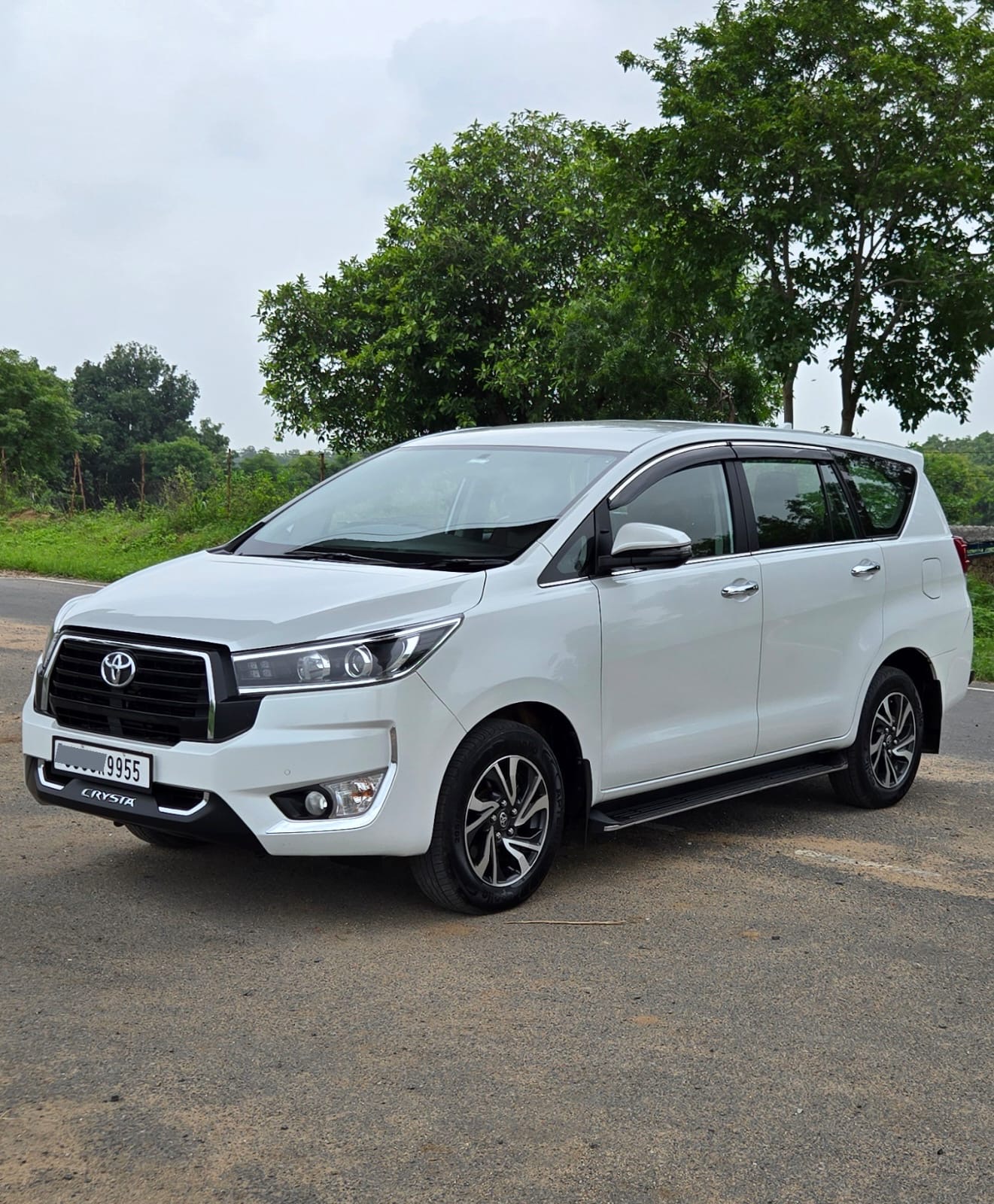 Toyota Innova Crysta